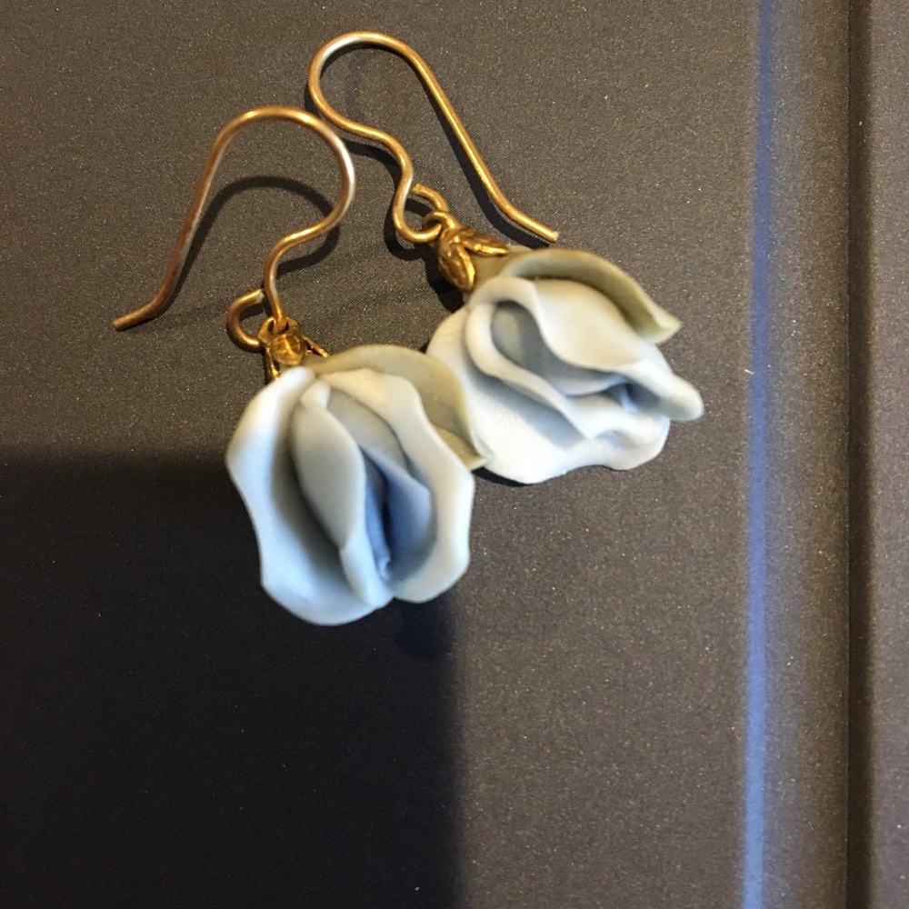 Porcelain light blue flowers on gold wires